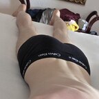 Skinny Fox 🦊 avatar