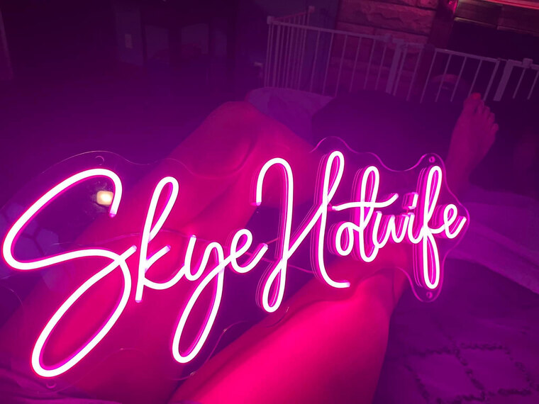 Skye_hotwife_VIP banner image