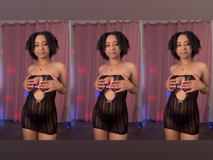 Petite princess ๐๐ banner image