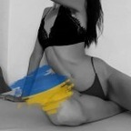 Slender Sisi avatar