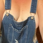 Small town hotwife avatar