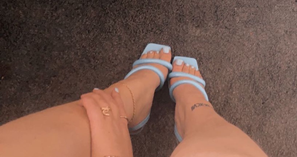 Snowyfeet ❄️👠 banner image