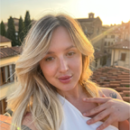 Elyse avatar