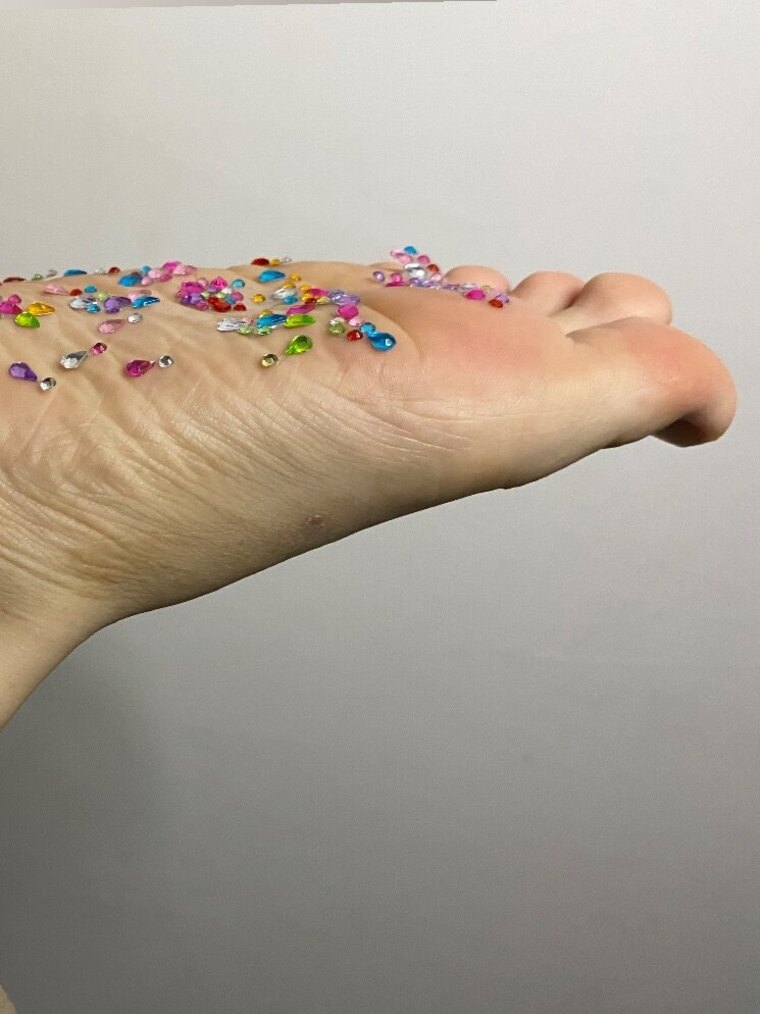 Milo’s feet cover image