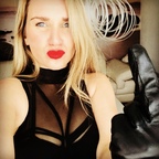Mistress Serena de Sol avatar