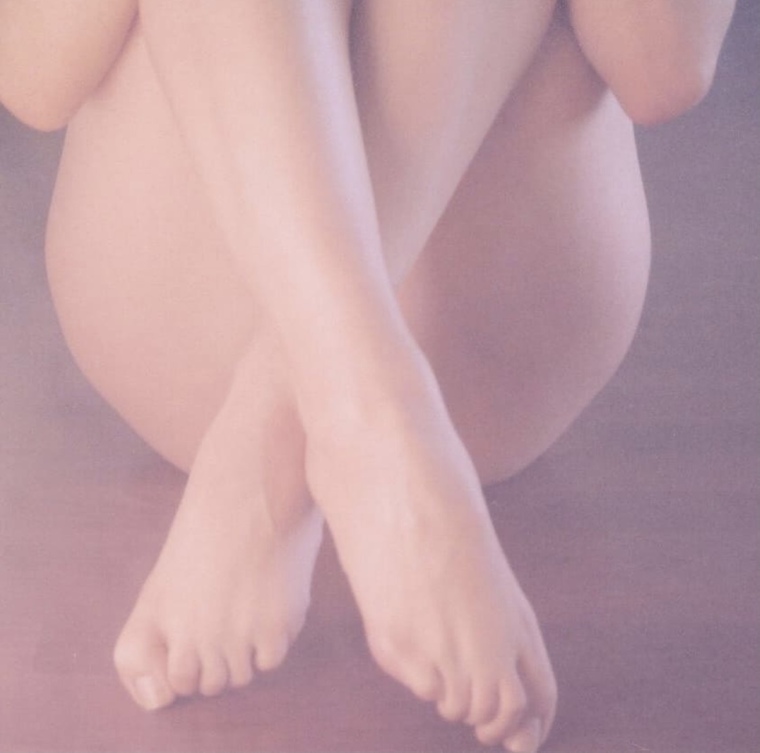 The queen cover image