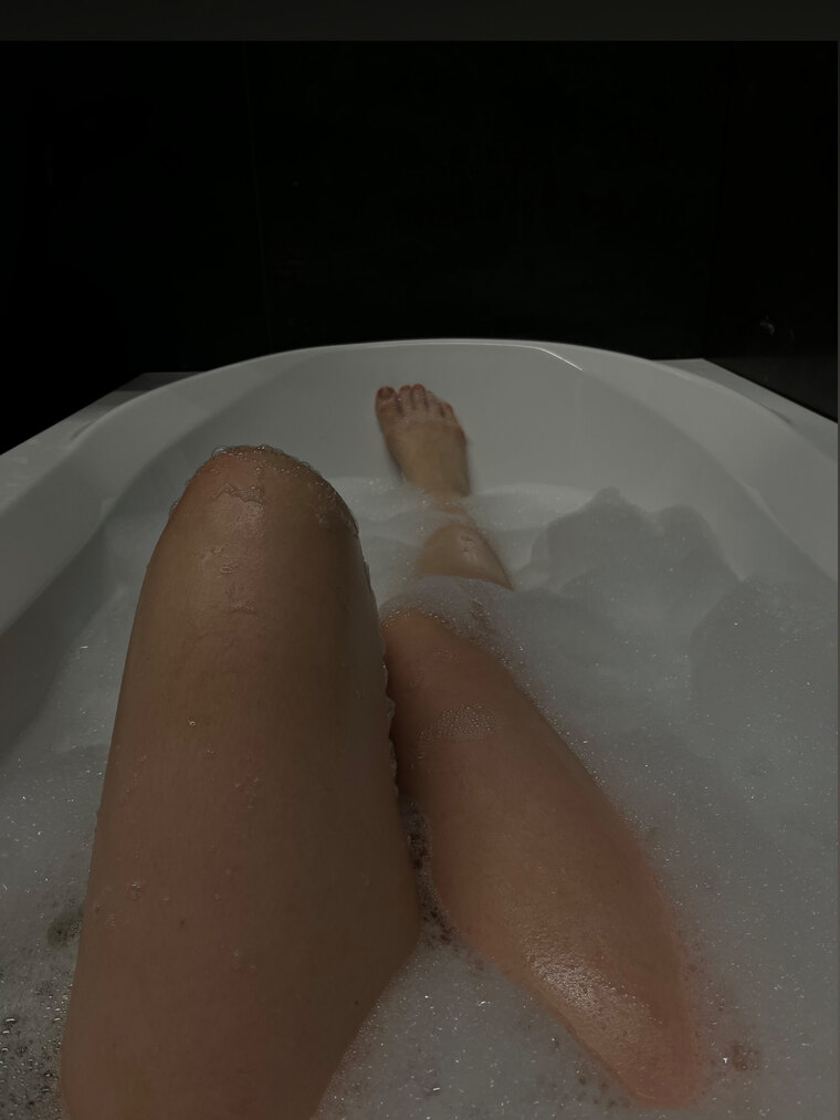 Hot feet 🦶 cover image