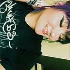Azlynn avatar