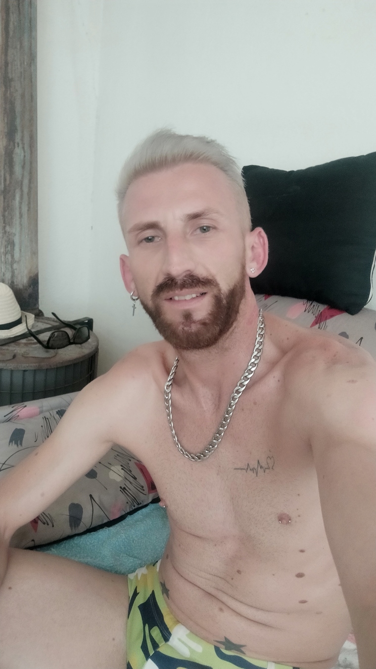 Spicyblond21 cover image
