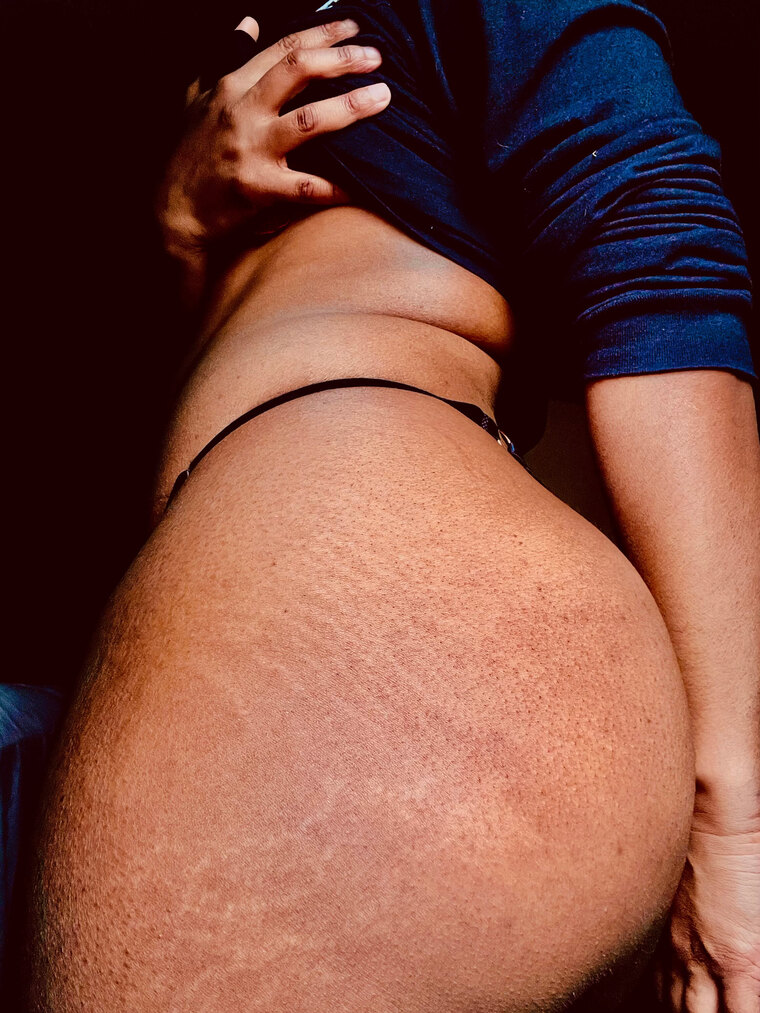 D♥️🍑 cover image