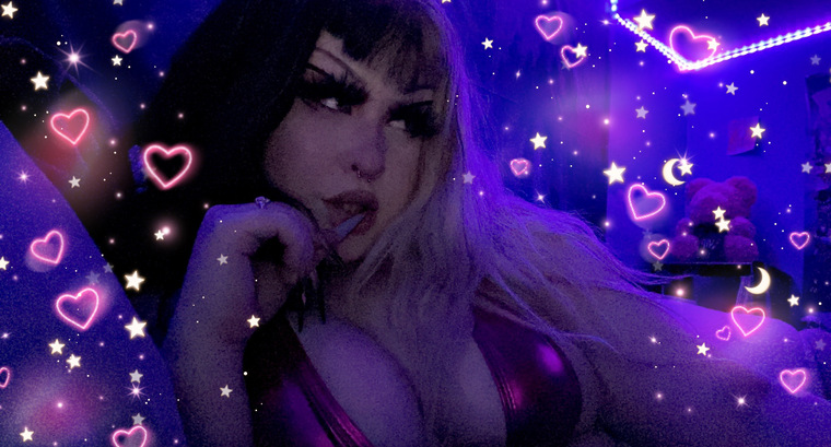 Madyson ♡︎ cover image