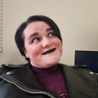 Sqrlluvs Hernutz avatar