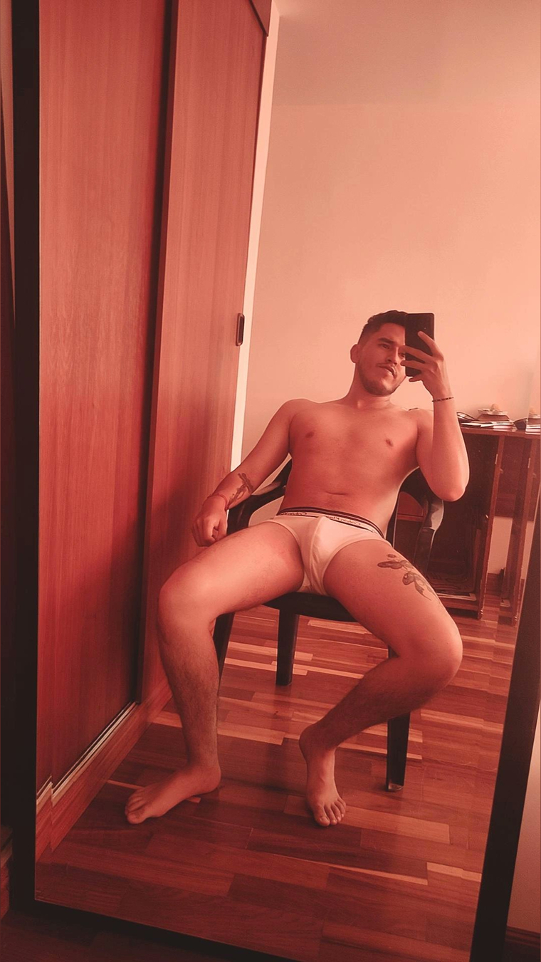 Santiago Suárez cover image