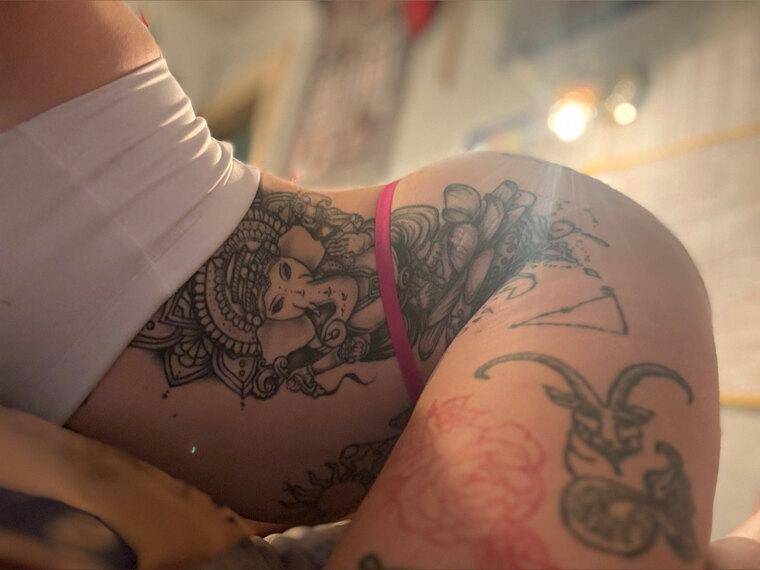Stacywiththefatass cover image
