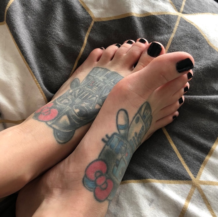 TattedFeet cover image
