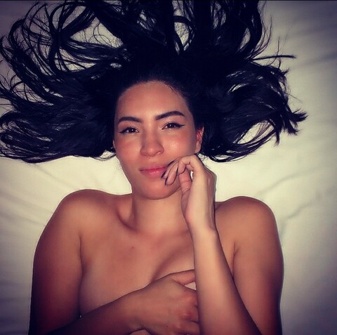 Stefy Posada Colombiana cover image