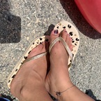 Strange and pretty feet avatar