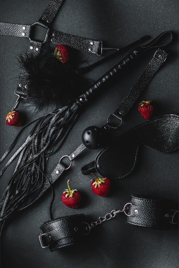 Strawberri_Dreamz cover image