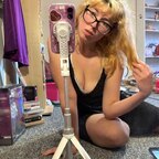 strawberrydollxo avatar