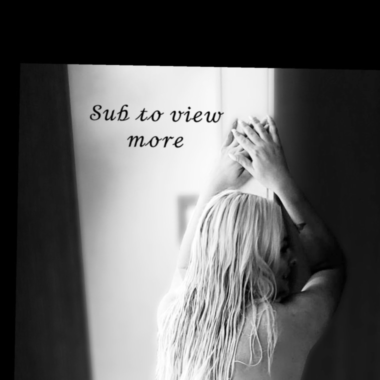 Madison Renee banner image