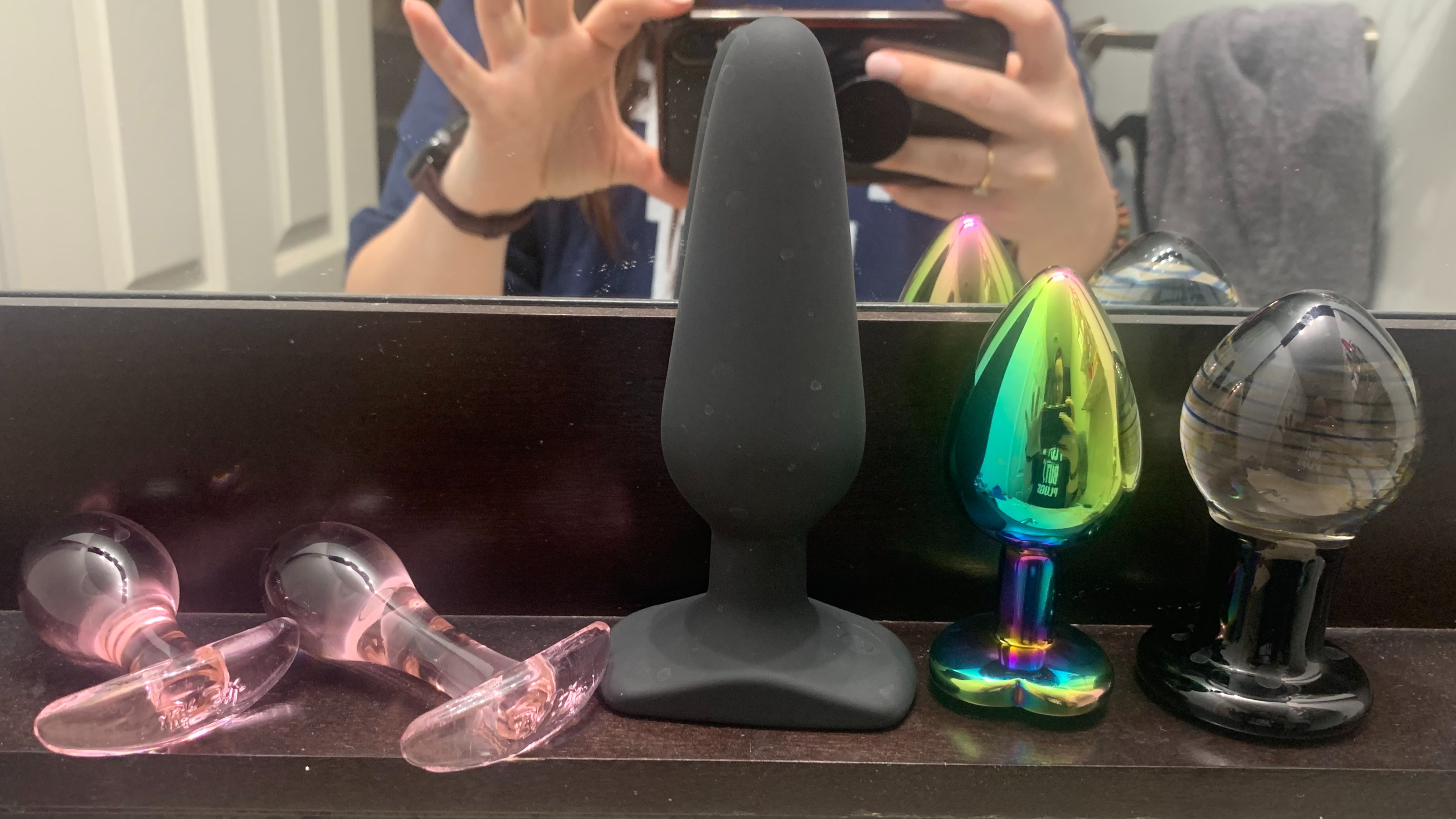 bubbles & butt plugs banner image