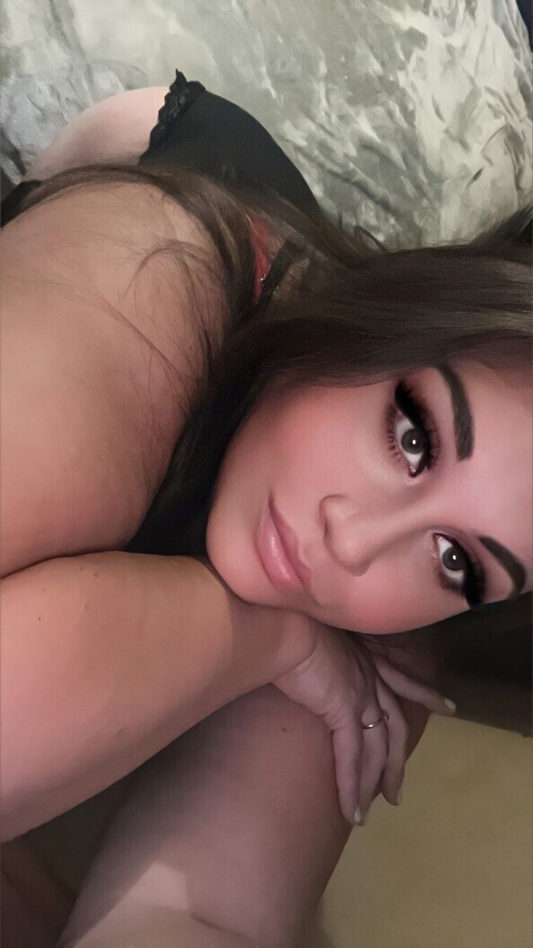 Suezie Hotwife banner image