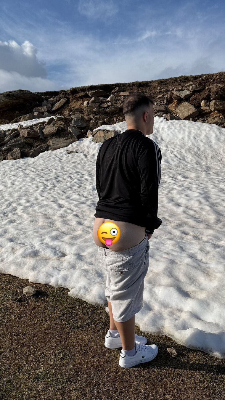 Chris_skg cover image