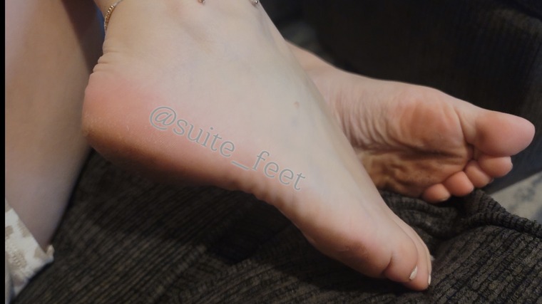 Suite-Feet cover image