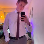Suited boy avatar