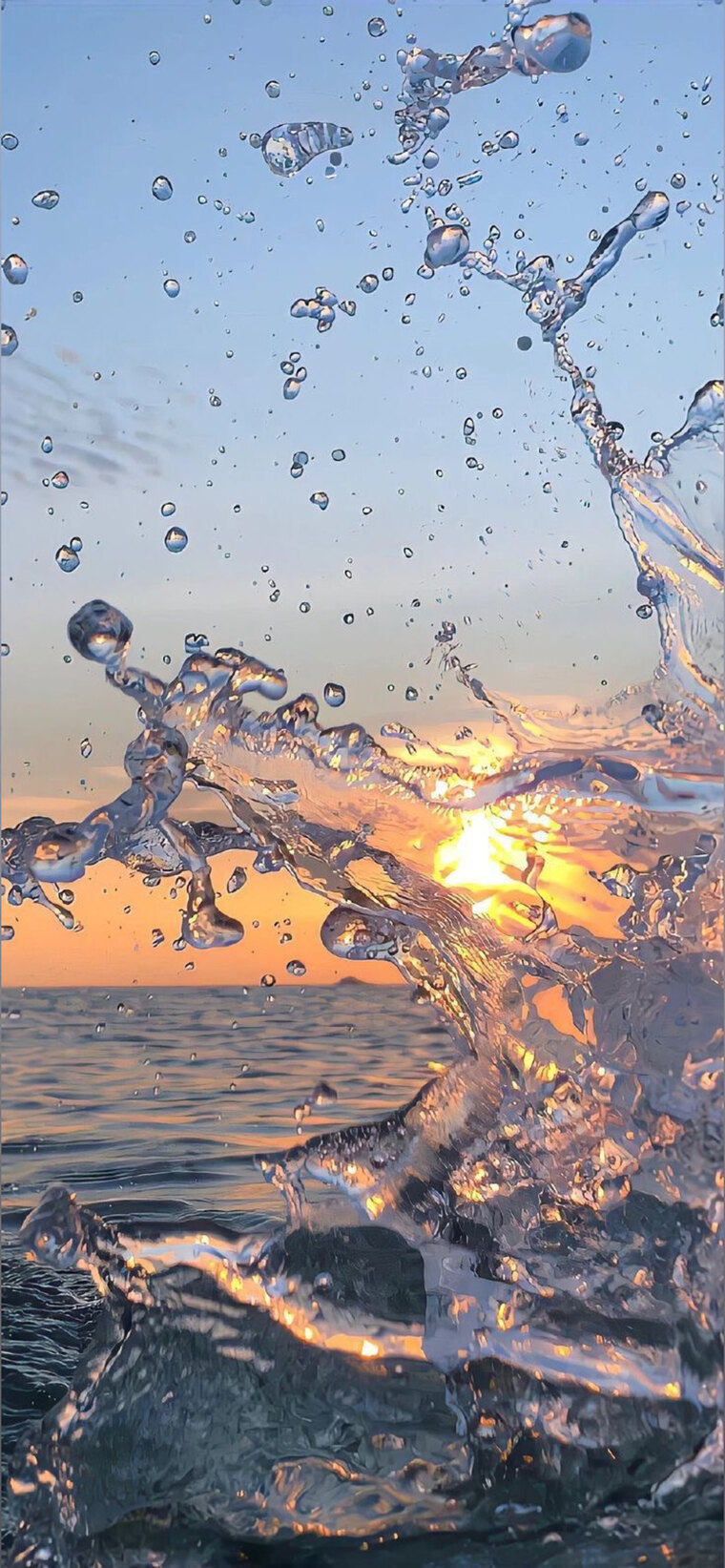 Sunniwettaxo ☀️💦 cover image