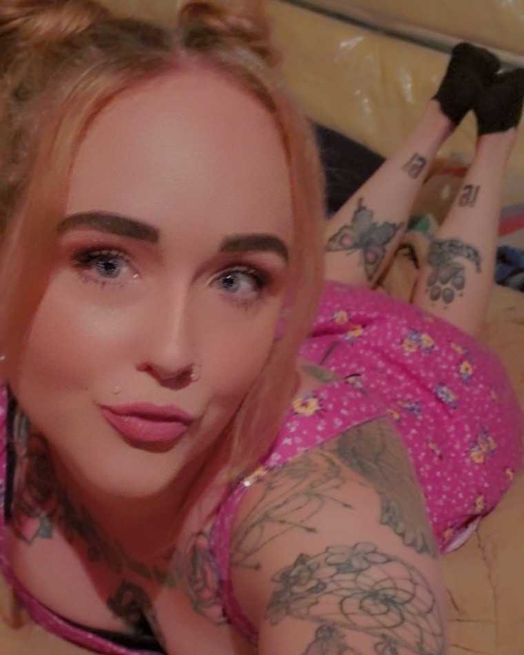 Suziee_Bangs banner image