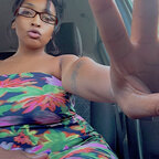 Suzy Savage avatar