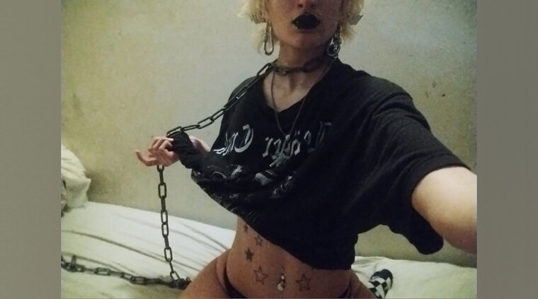 💀🌞xXCinnamonXx🌞💀 cover image