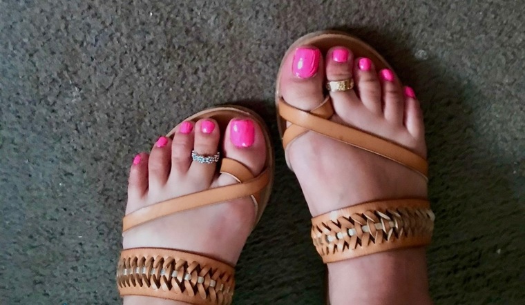 SweetFeetLina cover image