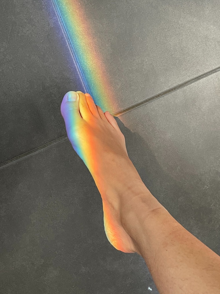 Sweetasianfeetgirl cover image
