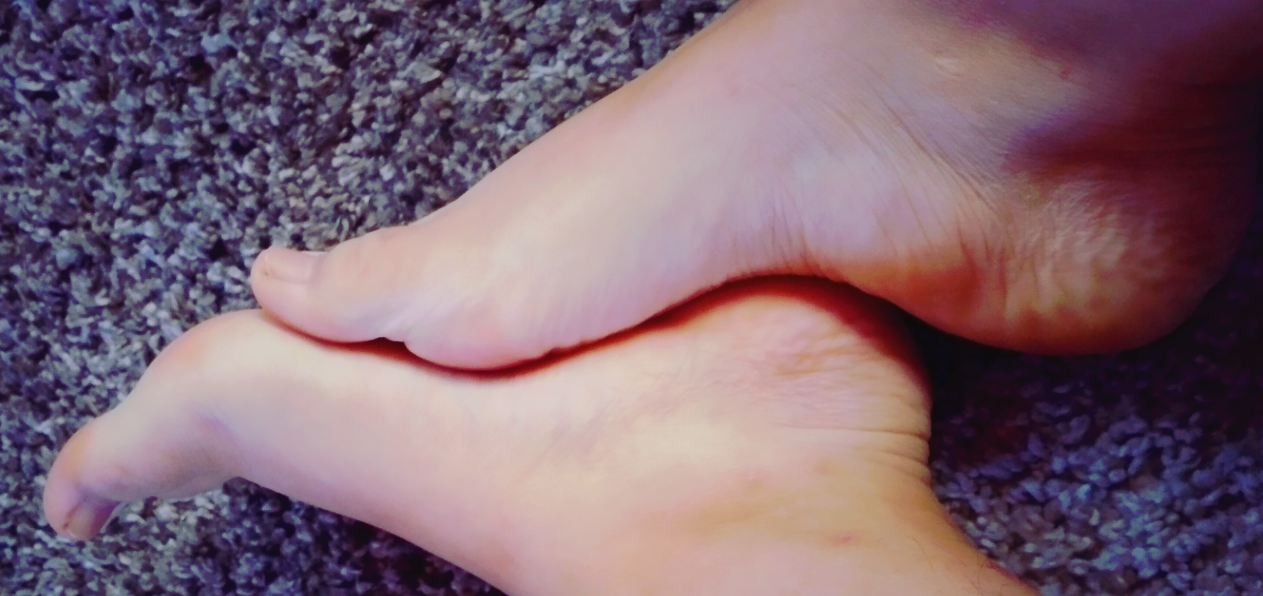 Feet Moon banner image