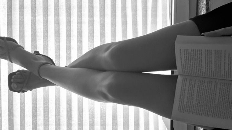 SweetFeetLou banner image