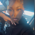 Chanelmone’ avatar