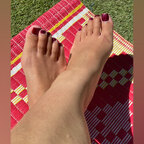 ✨Sweet Honeydew Toes✨ avatar