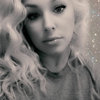 Shelli avatar