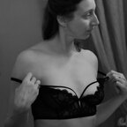 Jenny Anne Rose avatar