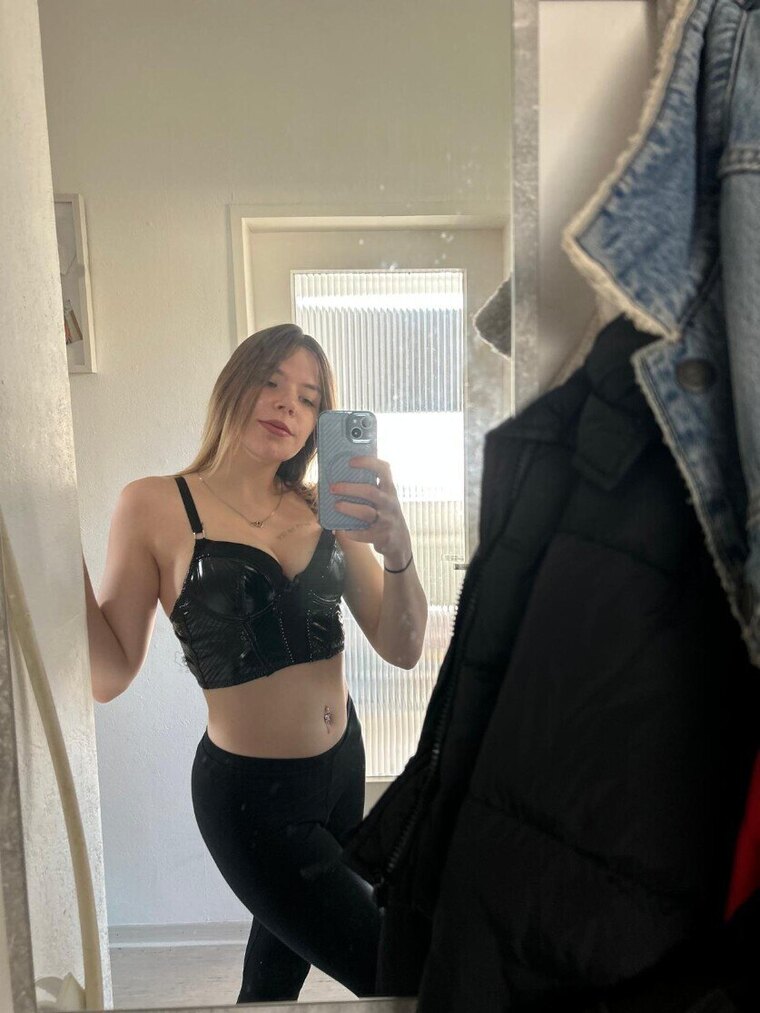 Juliaaa 🥰 cover image