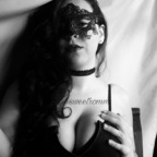 🖤 MiRoo 🎀 avatar