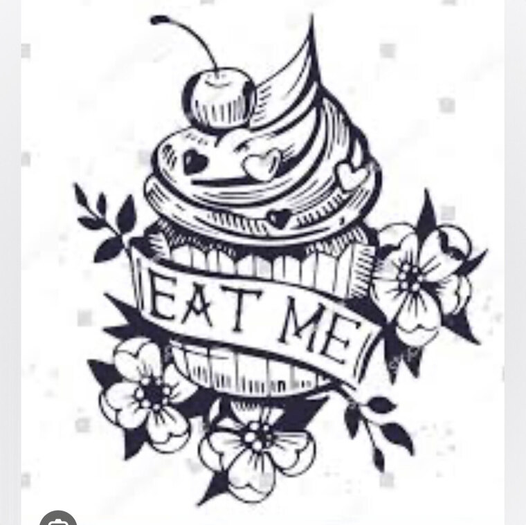 🧁Queen Sweets🧁 cover image