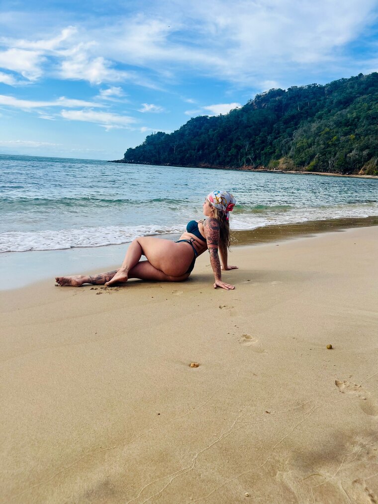 Tiffanyyy cover image