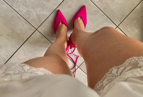 sweety_feet_35 cover image