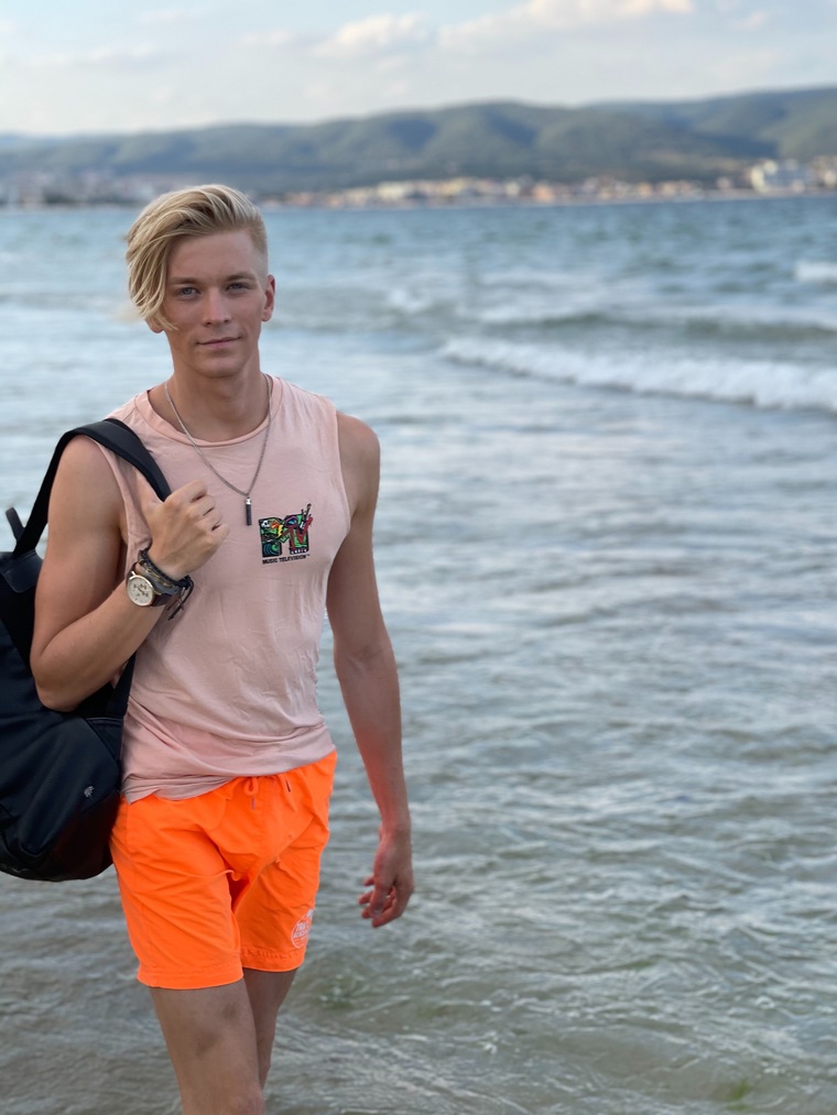 Taavi banner image