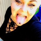 SluttywetWife avatar