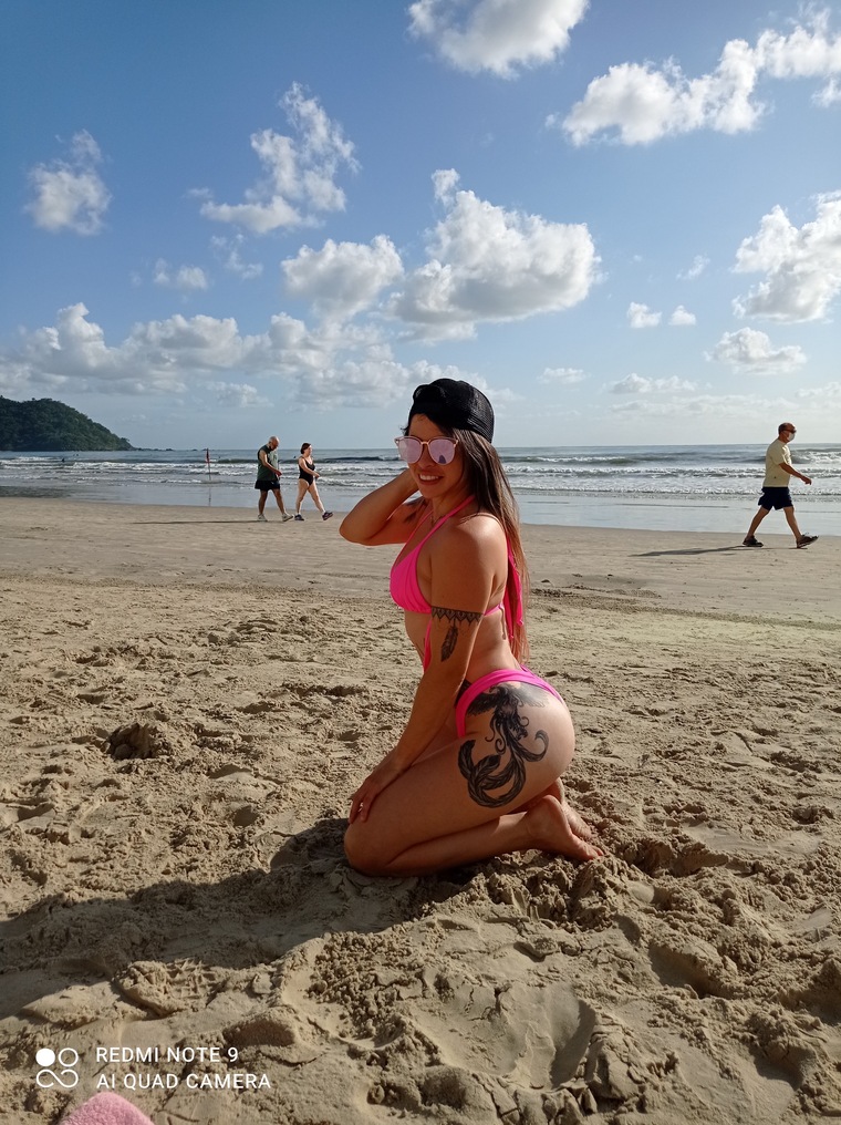 Tainá Machado🇧🇷 cover image
