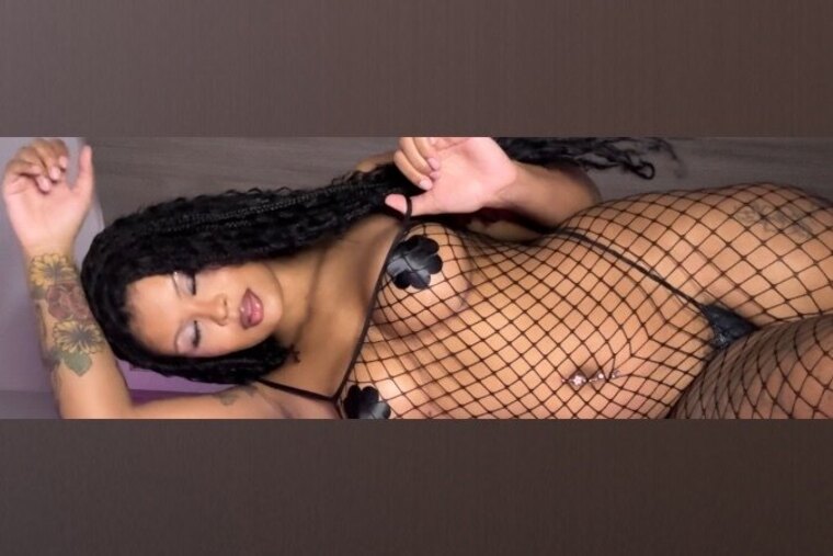 Dinah👠 cover image